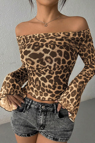 Off-Shoulder Leopard Print T-Shirt