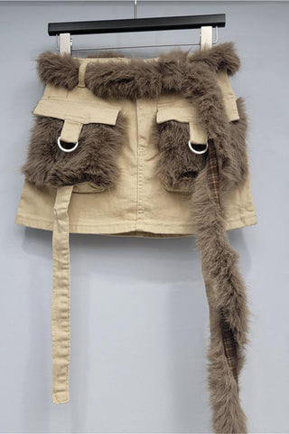 KHAKI