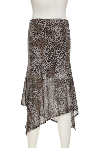 Asymmetric Hem Leopard Skirt