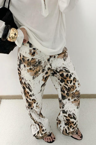 Wild Print Straight Jeans