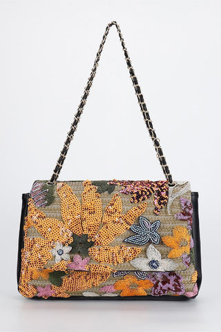 Heart Pattern Chain Shoulder Bag