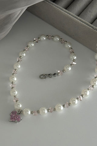 Elegant Beaded Necklace