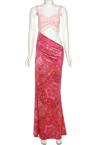 Elegant Maxi Dress with Side Cutout