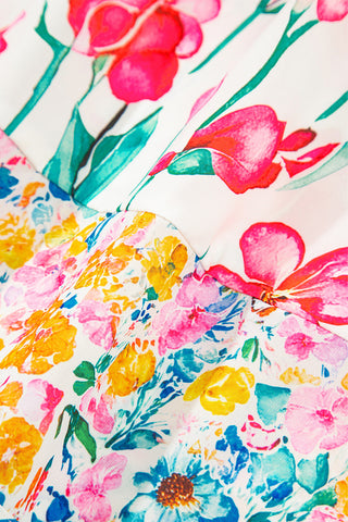 Floral Pattern Blouse with Flutter Sleeves