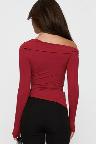 Asymmetrical One-Shoulder Tee with Buckle