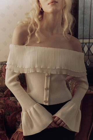 Off-Shoulder Buttoned Blouse