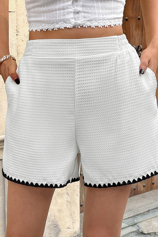 Textured Casual Shorts with Contrast Trim