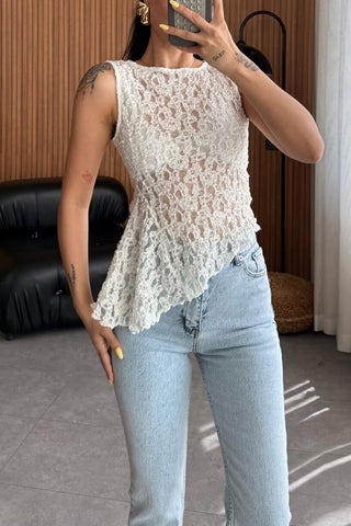 Lace Overlay Sleeveless Tank Top