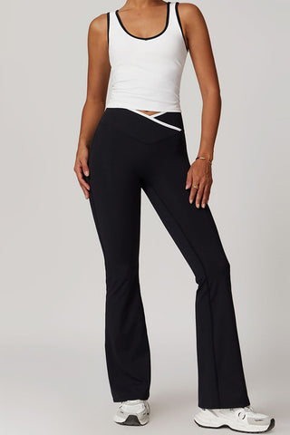 Plunge Neck Contrast Trim Sport Set