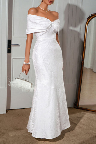 Elegant Off-Shoulder Maxi Dress