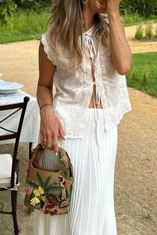 Sleeveless Lace Detail Blouse