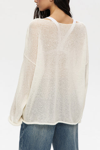 Simple Long-Sleeve Crewneck Tee