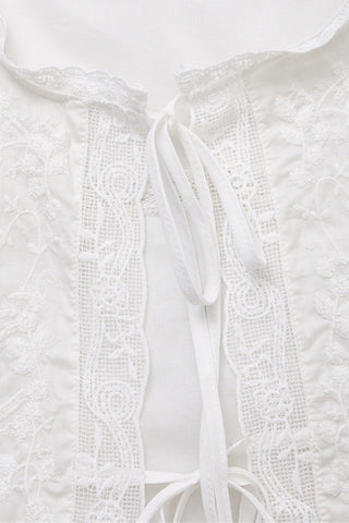 Sleeveless Lace Detail Blouse