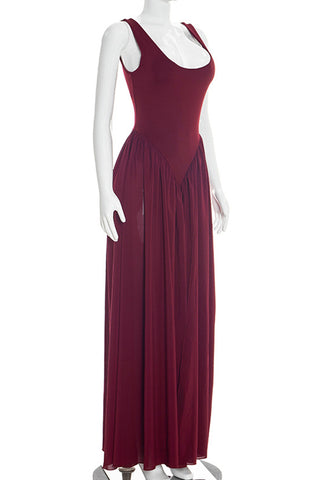 Elegant Evening Gown with Dramatic Slits