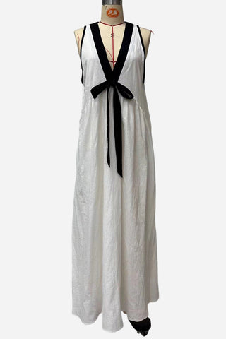 Sleeveless Tie-Front Casual Dress