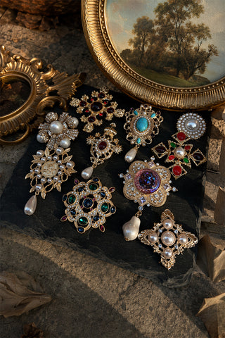 Vintage-Inspired Ornate Statement Brooch
