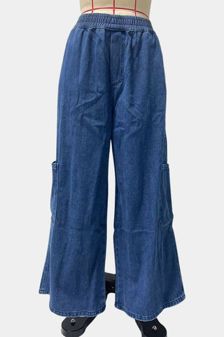Elastic Waist Wide-Leg Jeans