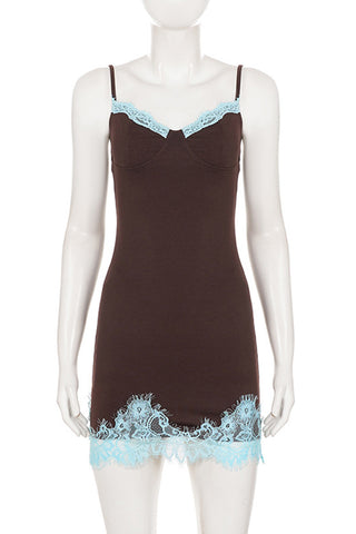 Lace Trim Sweetheart Ruched Bodycon Dress