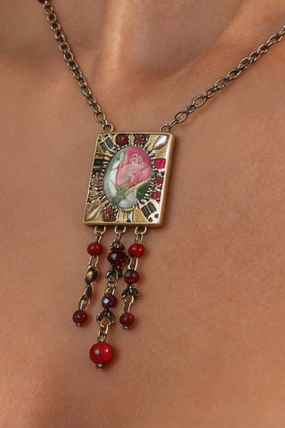 Floral Cameo Pendant Chain Necklace