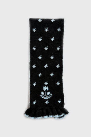 Elegant Patterned Knit Scarf