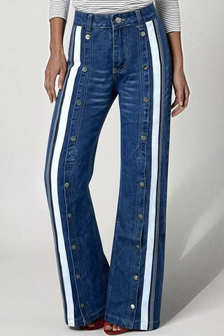 Button-Accent Wide Leg Jeans