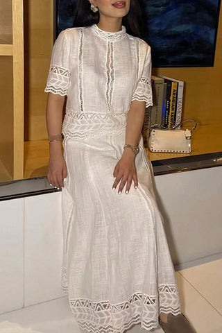 Vintage-Inspired Lace Skirt Set