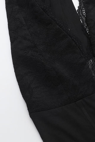 Halter-Neck Lace Bust Jumpsuit