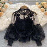 Floral Mesh Puff Sleeve Blouse
