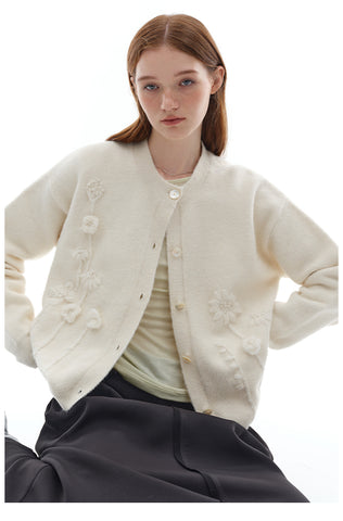 Floral Embroidered Buttoned Cardigan