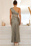 Elegant One-Shoulder Cutout Dress