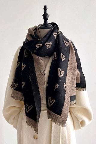 Heart Pattern Knit Fringe Scarf