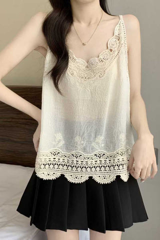 Scalloped Lace V-Neck Sleeveless Tank