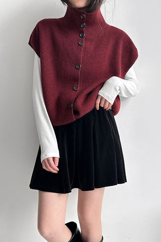 Collared Ribbed Knit Button-Front Vest