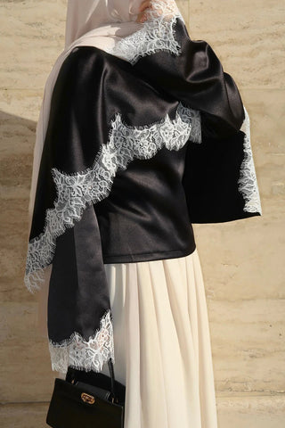 Lace Trim Bell Sleeve Blouse