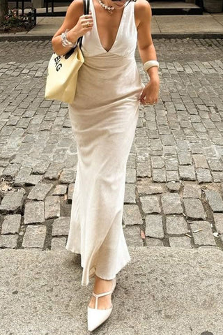 Elegant Sleeveless Maxi Dress