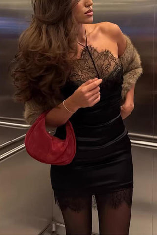 Elegant Lace Evening Dress