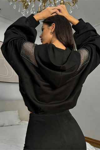 Stylish Hooded Sweatshirt with Zipper Detail