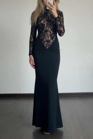 Elegant Lace Evening Gown