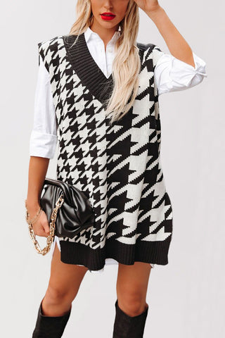 Houndstooth Pattern Knit Vest