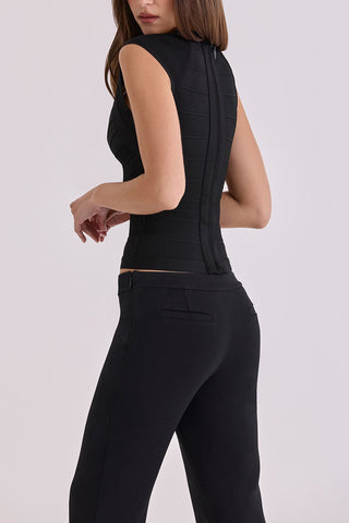 Sleeveless V-Neck Fitted Tank