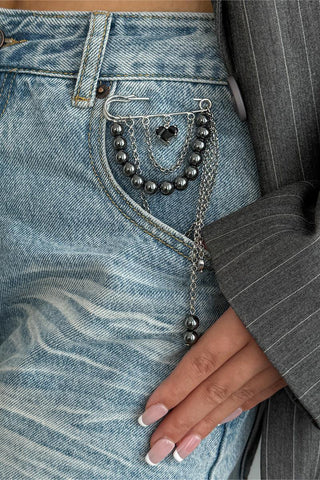 Stylish Safety Pin Brooch with Chains