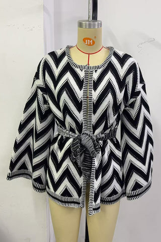 Zigzag Pattern Wrap Blouse