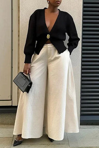 Elegant V-Neck Cardigan with Statement Button