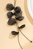 Elegant Leaf Pendant Necklace