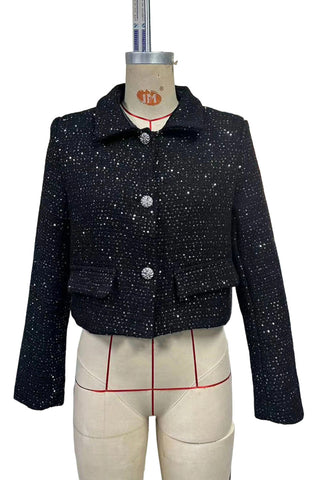 Chic Crop Denim Jacket with Button Detailing