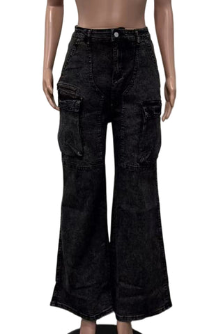 Chic Wide-Leg Cargo Jeans