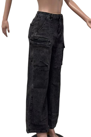 Chic Wide-Leg Cargo Jeans