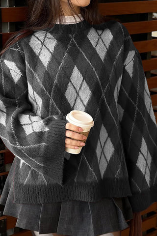 Argyle Pattern Crewneck Sweater