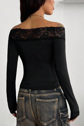 Off-Shoulder Lace Detail T-Shirt