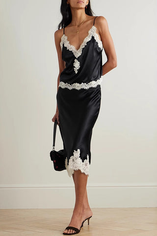 Elegant Lace-Trimmed Skirt Set